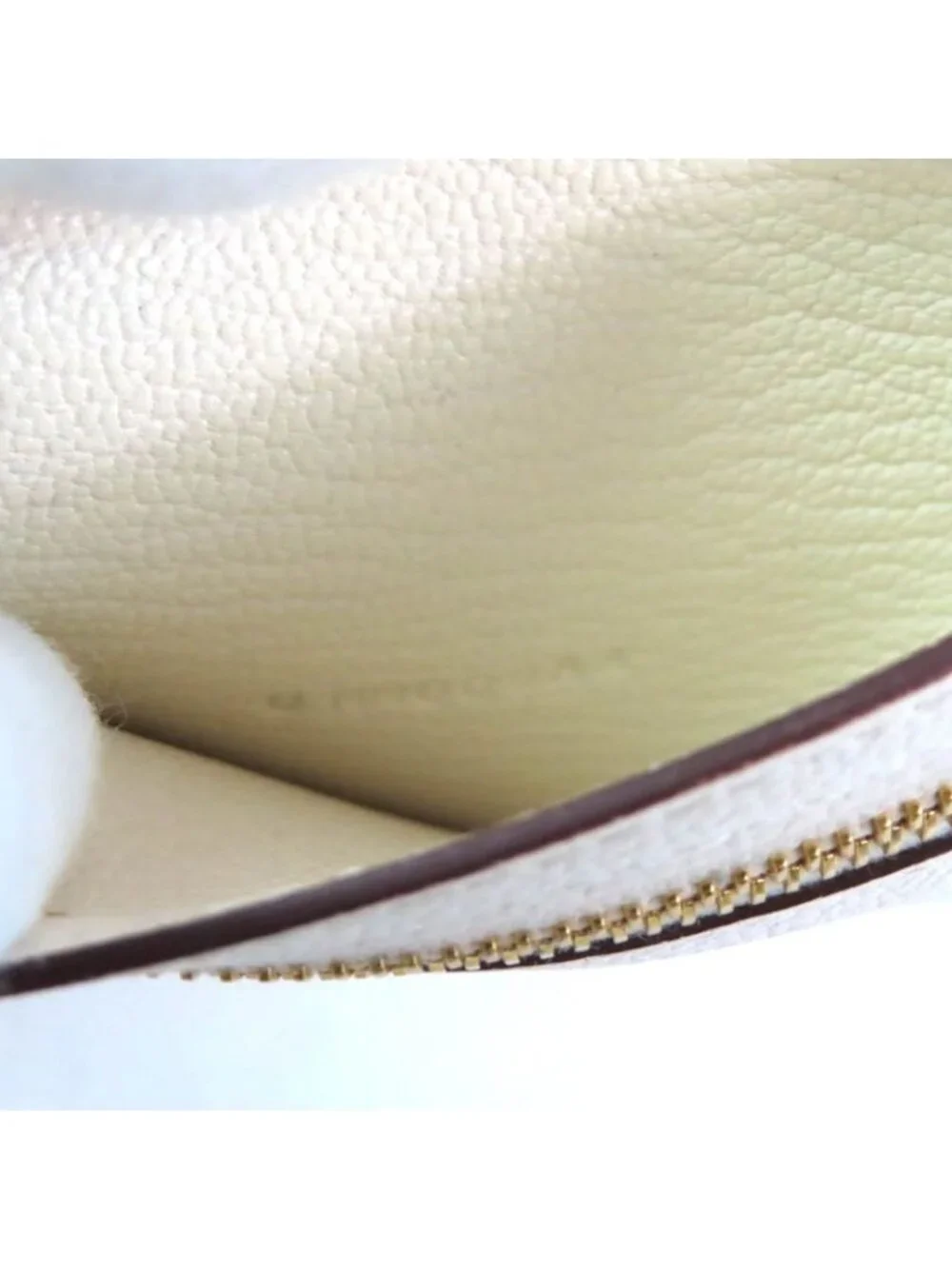 Hermes Bearn Combine Nata Gold Hardware H Logo Compact Wallet Chevre - Picture 12 of 12